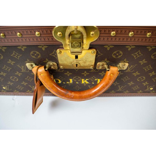 29 - LOUIS VUITTON ALZER TRUNK/SUITCASE, monogram canvas, brass stamped main lock and clasps, leather tri... 