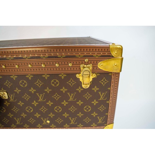 29 - LOUIS VUITTON ALZER TRUNK/SUITCASE, monogram canvas, brass stamped main lock and clasps, leather tri... 