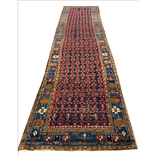 86 - ANTIQUE HERIZ RUNNER, 345cm x 85cm.