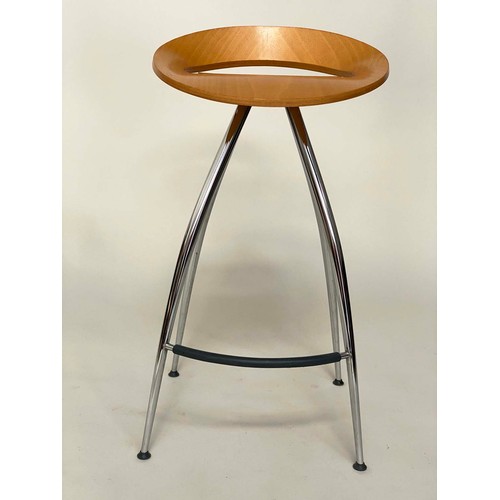 319 - BAR STOOLS, a pair, by Lyra Magis shaped bent plywood with chrome supports and footrest, 77cm H. (2)