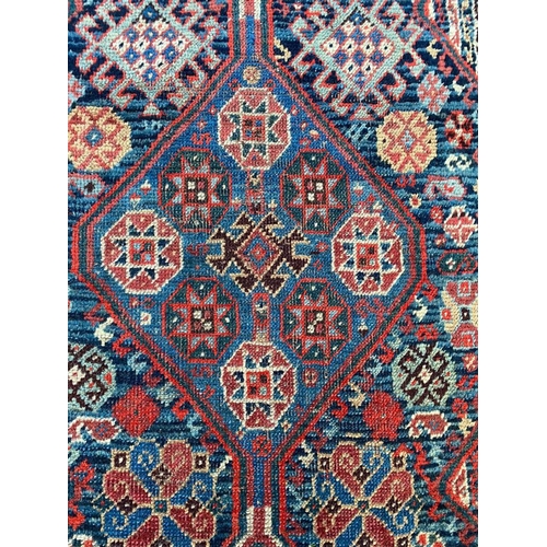 112 - ANTIQUE PERSIAN QASHQAI RUNNER, 482cm x 97cm.