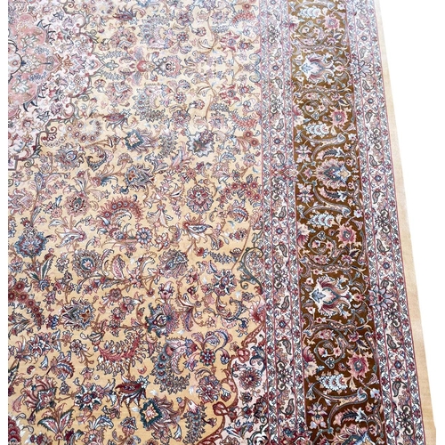 124 - FINE QUM DESIGN CARPET, 295cm x 190cm.