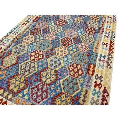 197 - ANATOLIAN KILIM, 305cm x 205cm.