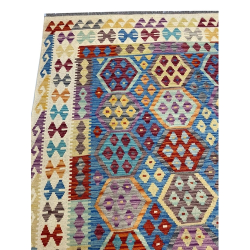 197 - ANATOLIAN KILIM, 305cm x 205cm.