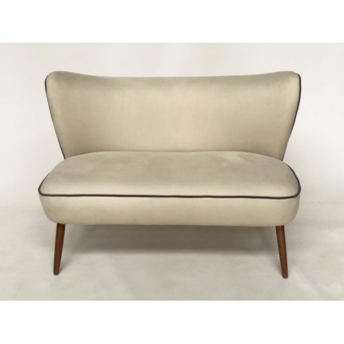 Lot 373       
