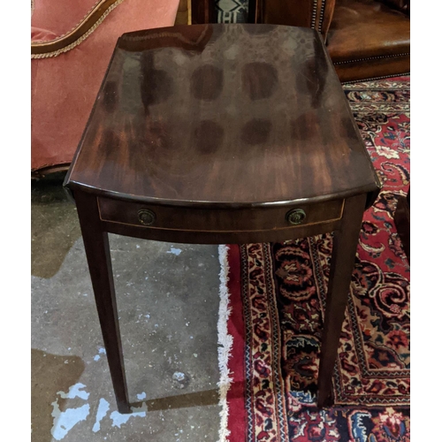 123 - PEMBROKE TABLE, 44cm W x 68cm H, George III mahogany with oval top and single drawer.