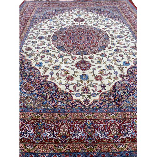 117 - FINE SIGNED HEREKE CARPET, 270cm x 210cm.