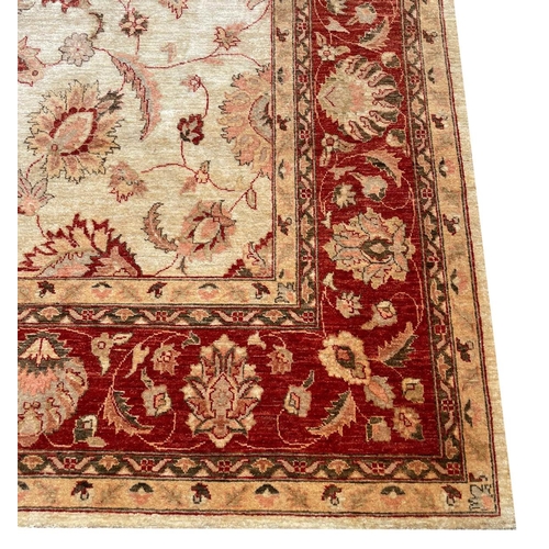 84 - ZIEGLER FEREGHAN CARPET, 308cm x 243cm.