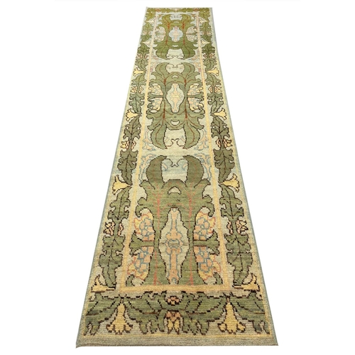 95 - ARTS AND CRAFTS DESIGN RUNNER, 398cm x 89cm, C.F.A Voysey inspired.