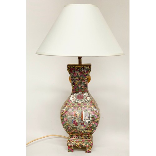 128 - TABLE LAMPS, a pair, Chinese ceramic famille verte and gilded of facetted vase form (with shades), 6... 