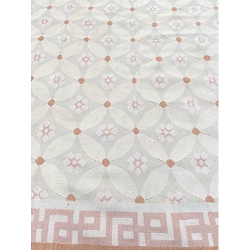 128 - FINE AUBUSSON SAVONNERIE DESIGN CARPET, 410cm x 315cm.