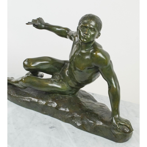 109 - BRONZE 'GUERRIER BLESSE' LUCA MADRASSI (1848-1919) with green patination. 52cm L x 33cm H