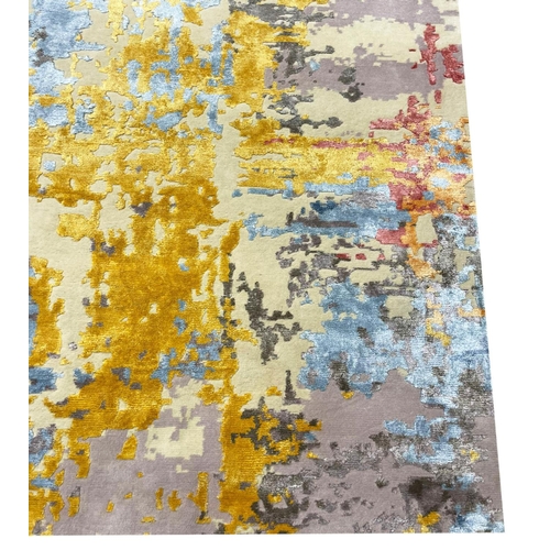 121 - FINE CONTEMPORARY ABSTRACT WOOL AND BAMBOO SILK CARPET, 309cm x 246cm.