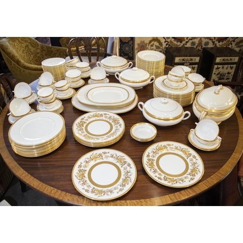 38 - MINTON DINNER SERVICE, 'Winchester' including 23 salad plates, 25 dinner plates, 24 side plates, 22 ... 