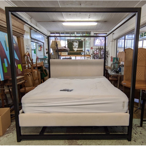 429 - MAXALTO ALCOVA 09 CANOPY BED BY ANTONIO CITTERIO, with mattress, 193cm W, approx.