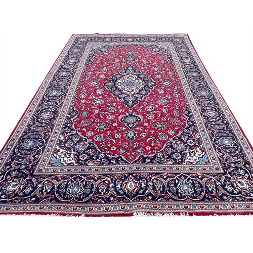 78 - PERSIAN KASHAN CARPET, 300cm x 200cm.