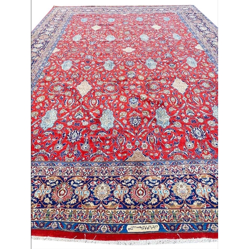 114 - FINE ANTIQUE PERSIAN TEHRAN CARPET, 460cm x 310cm.