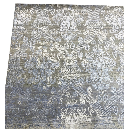 115 - FINE CONTEMPORARY ABSTRACT SILK AND WOOL CARPET,  309cm x 246cm.