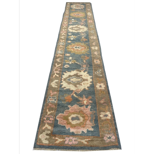 126 - FINE PERSIAN SULTANABAD RUNNER, 430cm x 82cm.