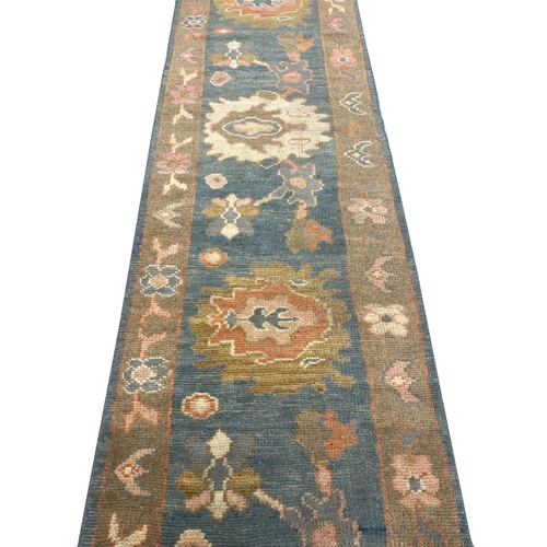 126 - FINE PERSIAN SULTANABAD RUNNER, 430cm x 82cm.