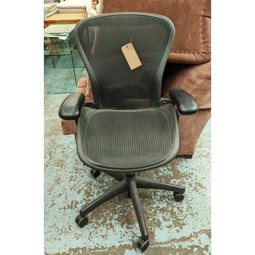 309 - HERMAN MILLER AERON CHAIR by Bill Stumpf and Don Chadwick, size B, 110cm at tallest.