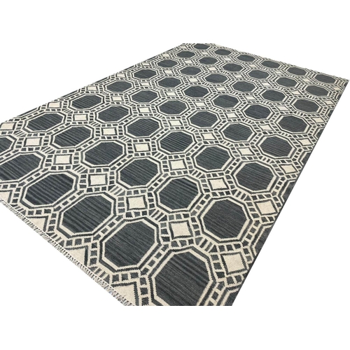 78 - FINE SWEDISH DESIGN KILIM, 303cm x 197cm.