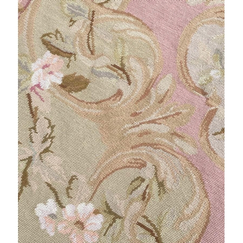 64 - FINE SAVONNERIE DESIGN CARPET, 270cm x 170cm.