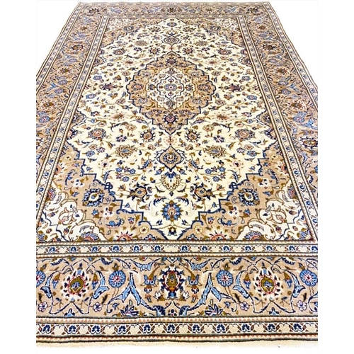 75 - PERSIAN KASHAN CARPET, 300cm x 200cm.