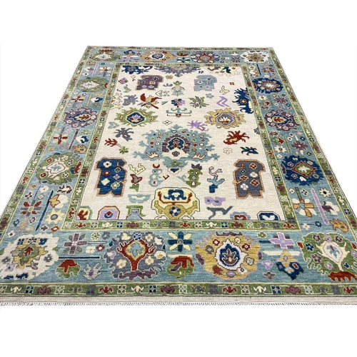 123 - FINE CONTEMPORARY SULTANABAD CARPET, 296cm x 231cm.