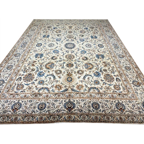 127 - FINE PERSIAN KURK KASHAN CARPET, 430cm x 315cm, all over design.