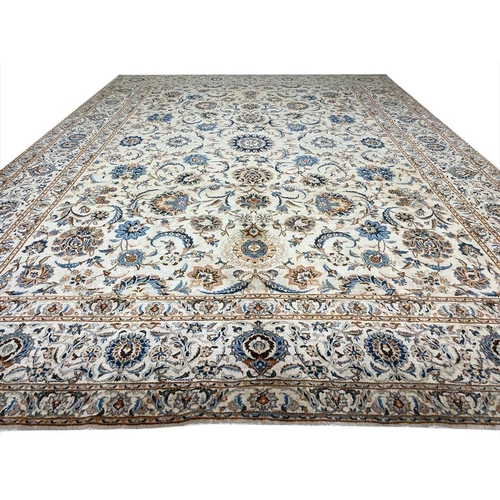 127 - FINE PERSIAN KURK KASHAN CARPET, 430cm x 315cm, all over design.