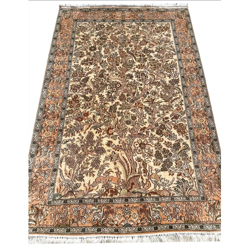 142 - VERY FINE PURE SILK HEREKE DESIGN RUG, 123cm x 80cm.