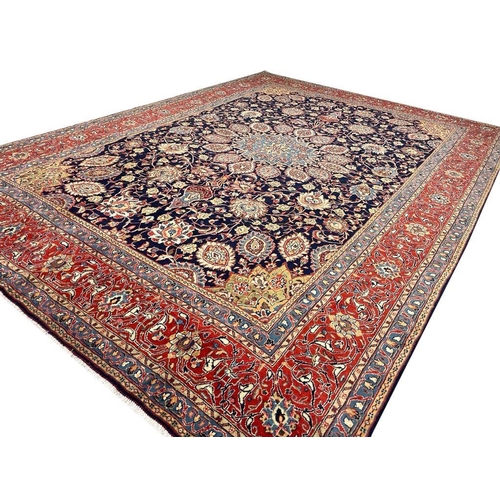 145 - FINE PERSIAN MAHAL CARPET, 380cm x 277cm.