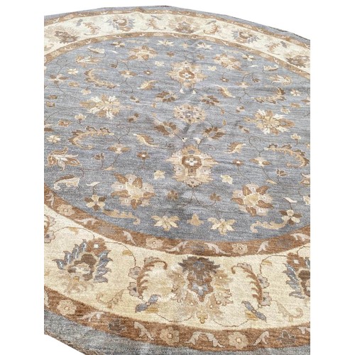 71 - BAKSHAISH DESIGN CIRCULAR RUG, 250cm x 250cm.