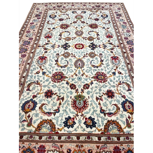 82 - FINE PERSIAN KURK KASHAN RUG, 211cm x 137cm.