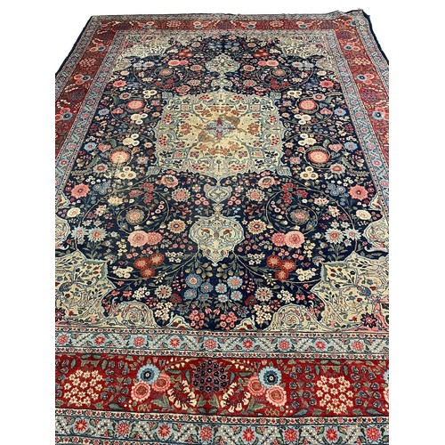 71 - FINE ANTIQUE TABRIZ CARPET, 440cm x 335cm.