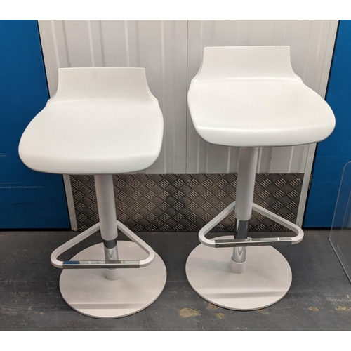 461 - LIGNE ROSE KITCHEN STOOLS, a pair, each 41cm W. (2)