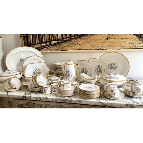 217 - DINNER SERVICE, English Fine Bone China, Spode 'Chathem', twelve place, four piece settings, approx ... 