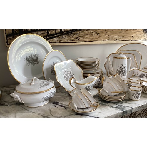 217 - DINNER SERVICE, English Fine Bone China, Spode 'Chathem', twelve place, four piece settings, approx ... 