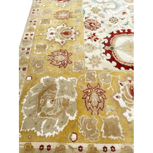 75 - FINE INDIAN AGRA CARPET, 372cm x 300cm