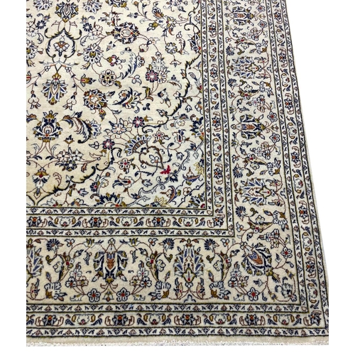 46 - FINE PERSIAN KURK KASHAN CARPET, 315cm x 200cm.