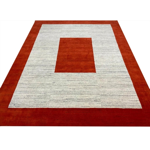 43 - FINE CONTEMPORARY WOOL CARPET, 305cm x 244cm.