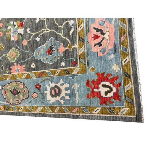 147 - FINE CONTEMPORARY SULTANABAD CARPET, 369cm x 274cm.