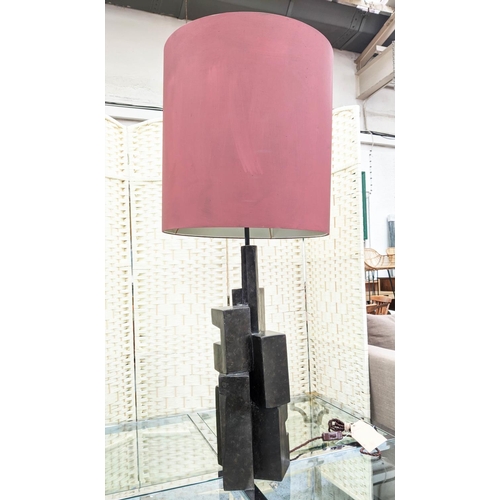 485 - PORTA ROMANA TABLE LAMP, overall 109cm tall including shade.