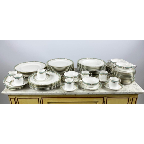 5 - ROYAL WORCESTER PART DINNER SERVICE, a 6 place setting comprising 6 dinner plates, 6 dessert bowls, ... 