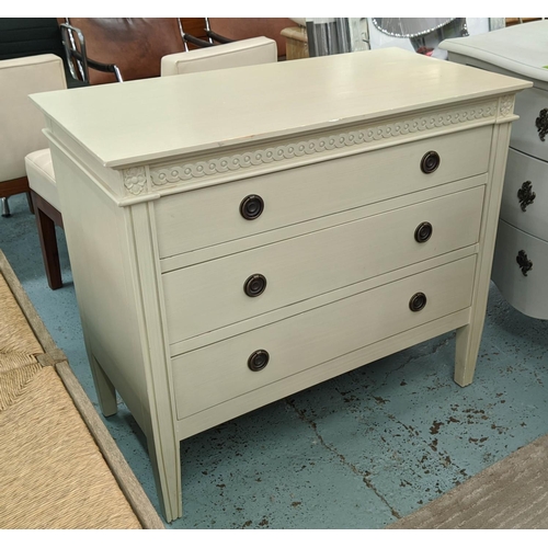 491 - COMMODE, in a painted finish, 47cm x 93cm x 82cm H.