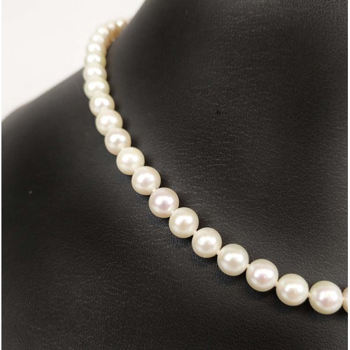 8 - A COLLECTION OF ASSORTED JEWELLERY, comprising two cultured pearl necklaces, one single strand 6mm c... 