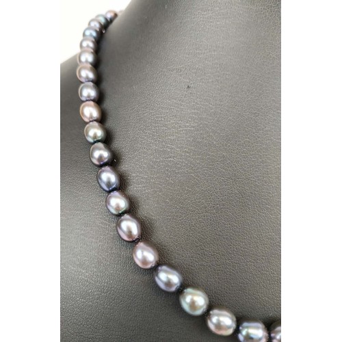 8 - A COLLECTION OF ASSORTED JEWELLERY, comprising two cultured pearl necklaces, one single strand 6mm c... 