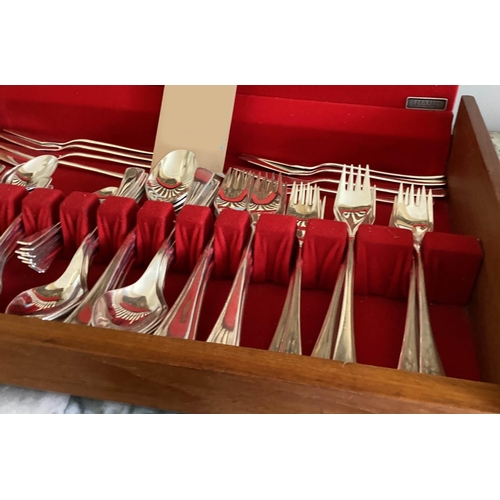 129 - CANTEEN OF CUTLERY, Arthur Price 'County Stainless', Sheffield, England, eight place settings cased.