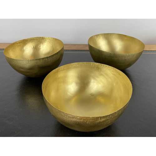 12 - A COLLECTION OF TRAYS AND BOWLS BY VARIOUS DESIGNERS, including a vetro artistico Murano glass bowl ... 